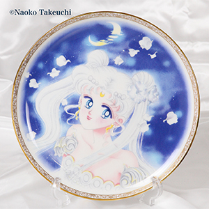 [Only for Pretty Guardians members] Noritake Collaboration Plate - Featuring the cover art from volume 5 of "Pretty Guardian Sailor Moon" (1993).