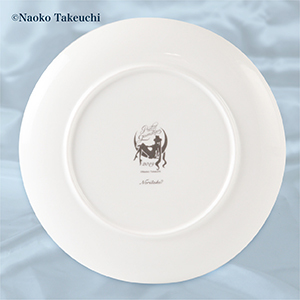 [Only for Pretty Guardians members] Noritake Collaboration Plate - Featuring the cover art from volume 5 of "Pretty Guardian Sailor Moon" (1993).